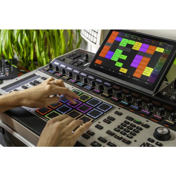 Akai Pro MPC XL