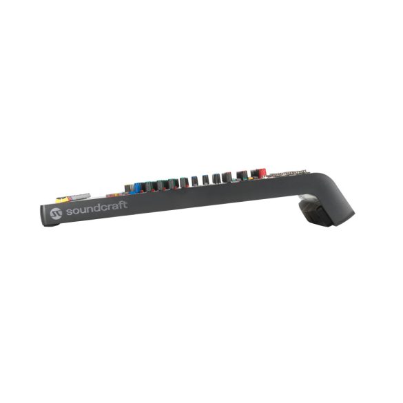 Soundcraft Signature Plus 22