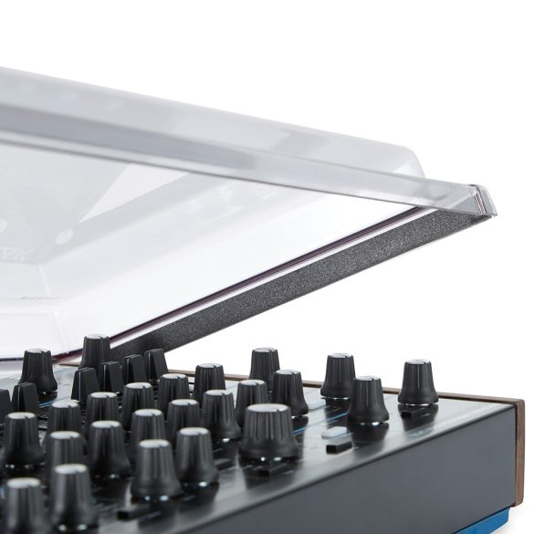 Decksaver Novation Peak (Soft Fit) Cover