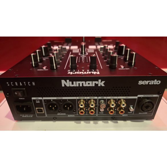 Használt Numark Scratch
