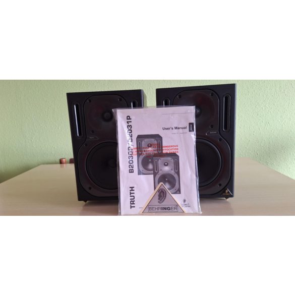 Használt Behringer B2030P TRUTH Hangfalpár